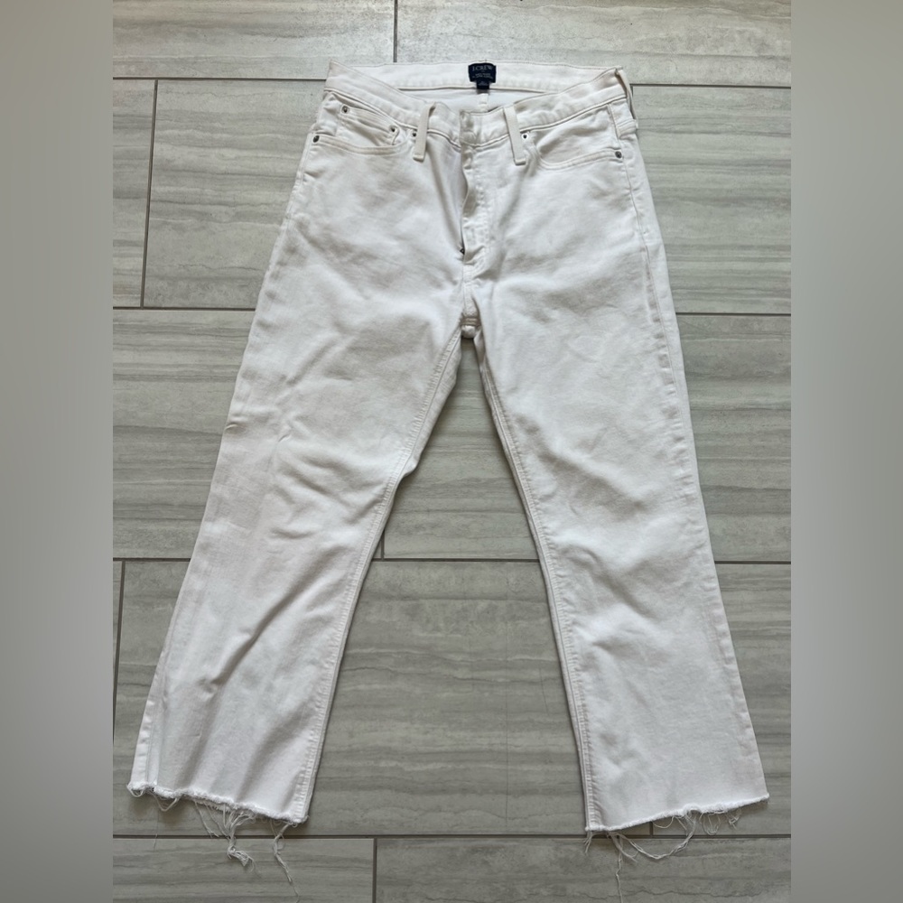 J Crew White Mid rise flare crop jeans. Size 31.